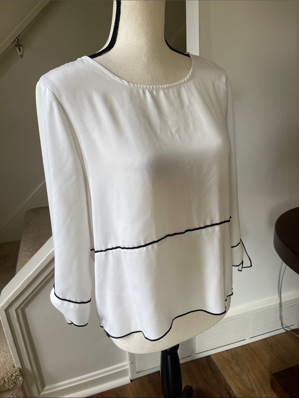 ZARA White Blouse with Black Piping 3/4 Length Tie Sleeves Medium